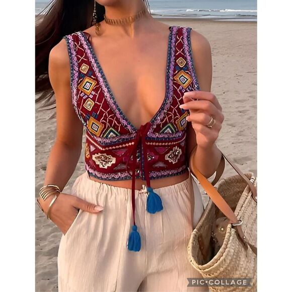 VIRAL ⭐️NWT Zara Embroidered Cropped Vest Top, small D14 - Picture 2 of 7
